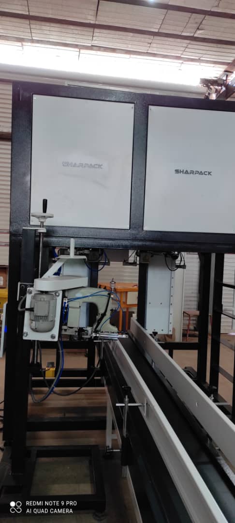 دستگاه بسته بندی توزین دار نیمه اتوماتیک دستگاه بسته بندی توزین دار نیمه اتوماتیک