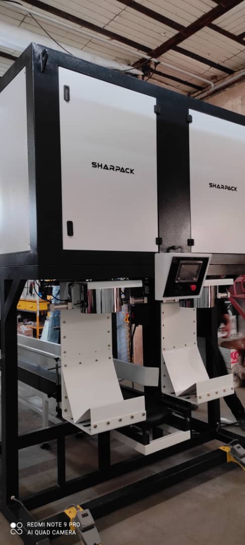 دستگاه بسته بندی توزین دار نیمه اتوماتیک دستگاه بسته بندی توزین دار نیمه اتوماتیک